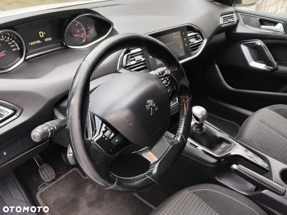 Peugeot 308 1.5 BlueHDi Business Line S&S - 9