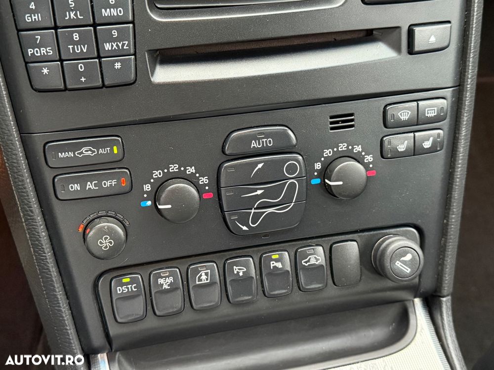 Volvo XC 90 D5 Executive - 19