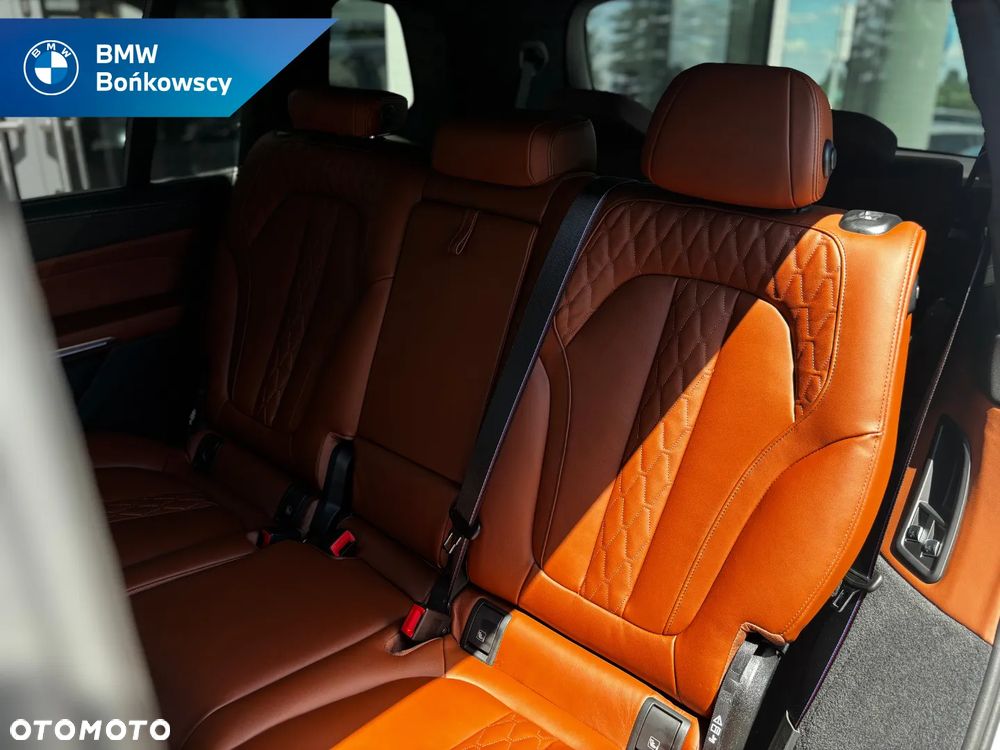 BMW X7 - 18