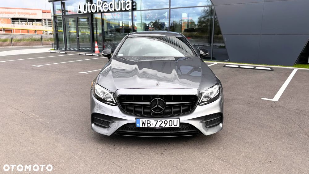 Mercedes-Benz Klasa E 300 Coupe 9G-TRONIC - 3