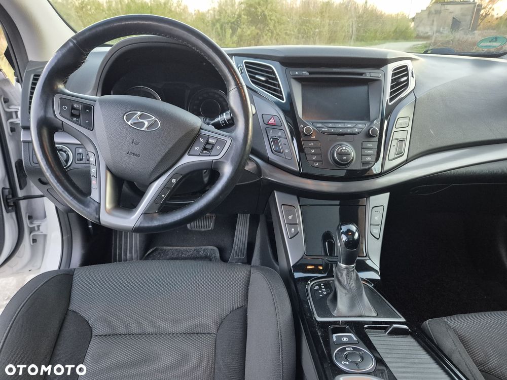 Hyundai i40 1.7 CRDi Business DCT - 6