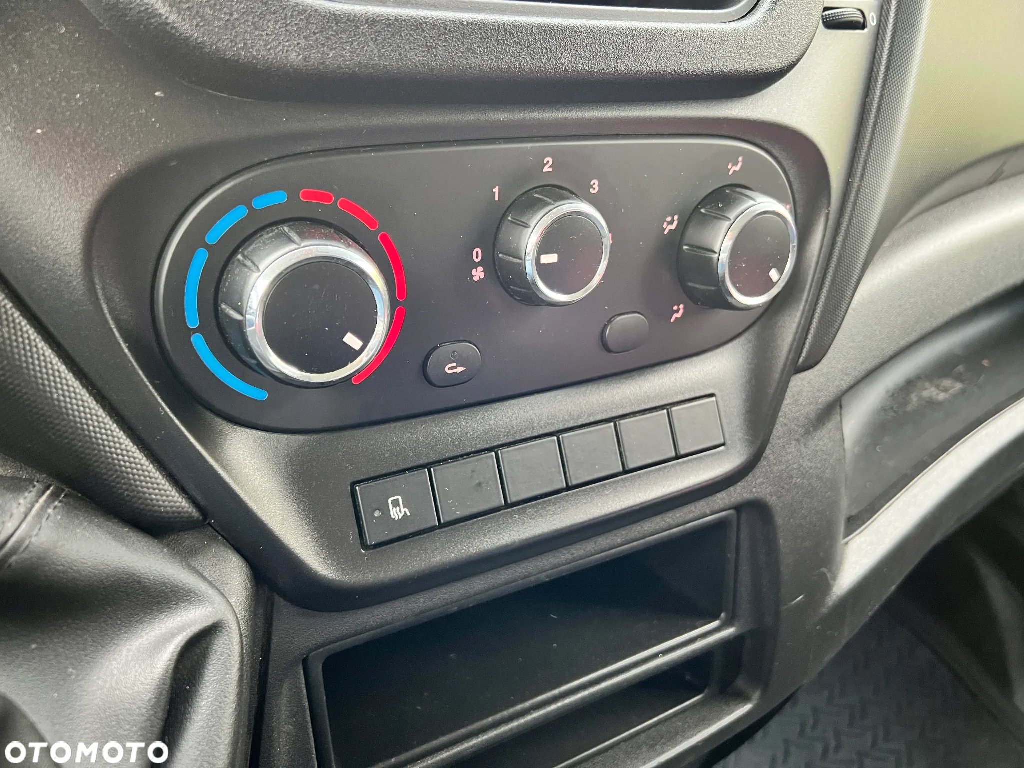 Iveco Daily 35S12 - 16
