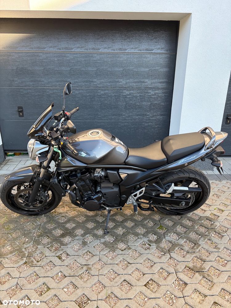 Suzuki Bandit - 3
