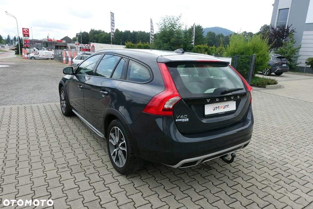 Volvo V60 Cross Country D4 Geartronic Summum - 7