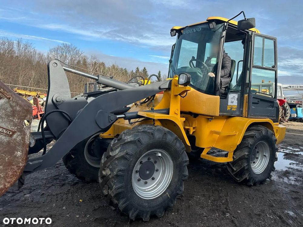 Liebherr Ładowarka Czołowa VOLVO L30G - 13