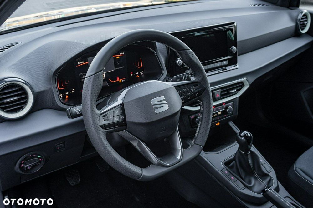 Seat Arona - 11
