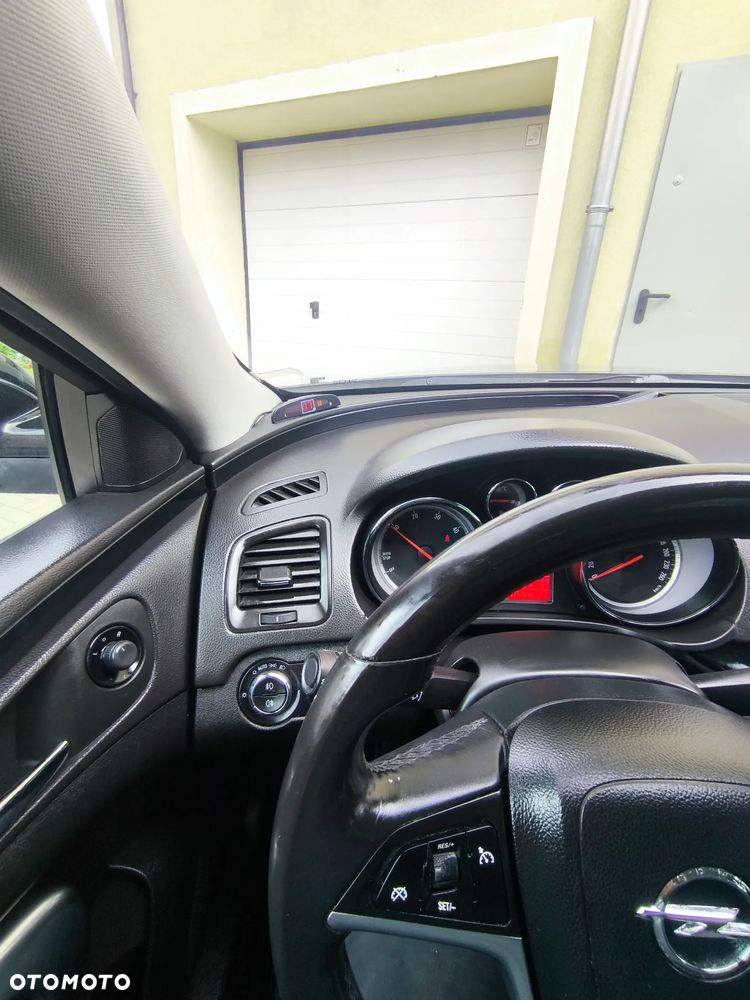 Opel Insignia 2.0 CDTI - 5
