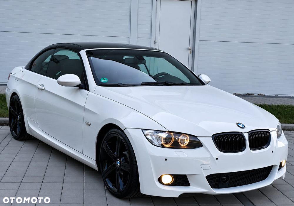 BMW Seria 3 325i - 3