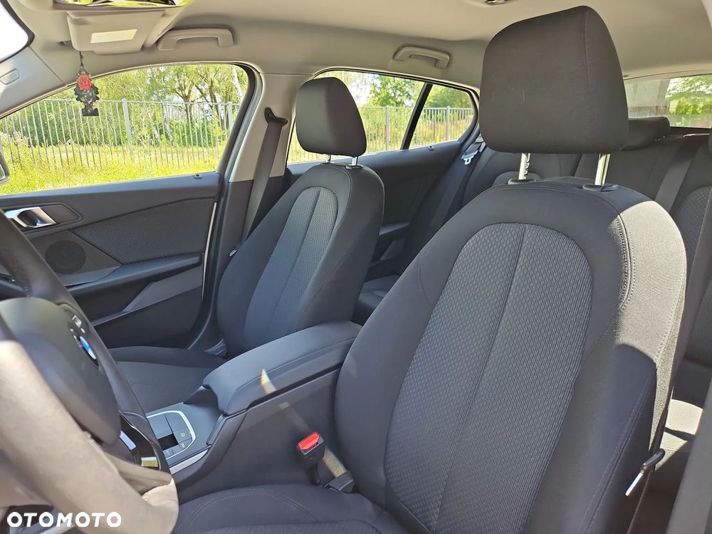 BMW Seria 1 118i Advantage - 12