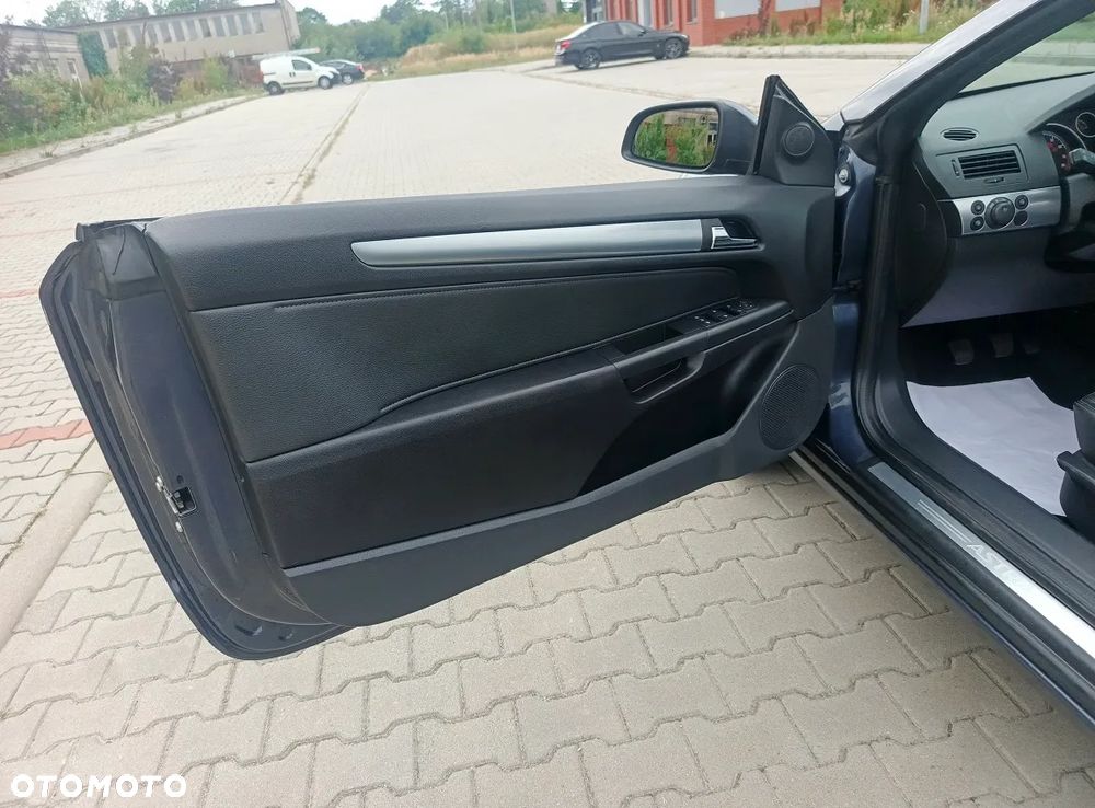 Opel Astra 1.8 Endless Summer - 32