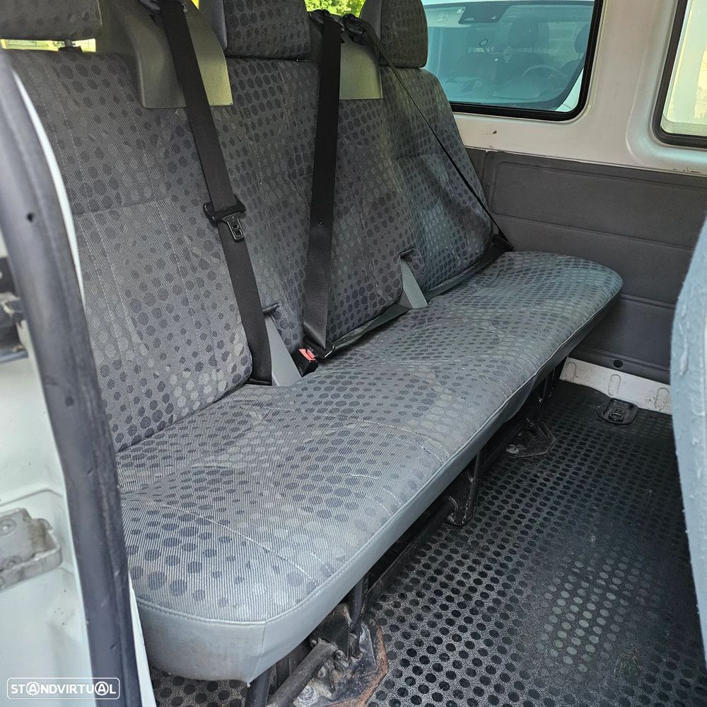 Ford e-Transit - 24