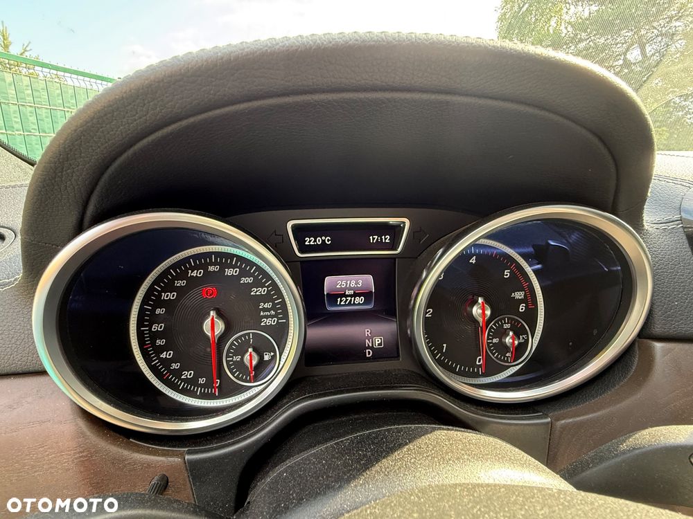 Mercedes-Benz GLS - 7