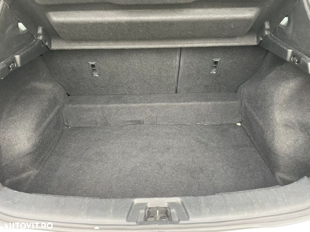 Nissan Qashqai 1.5 DCI Start/Stop N-Connecta - 11