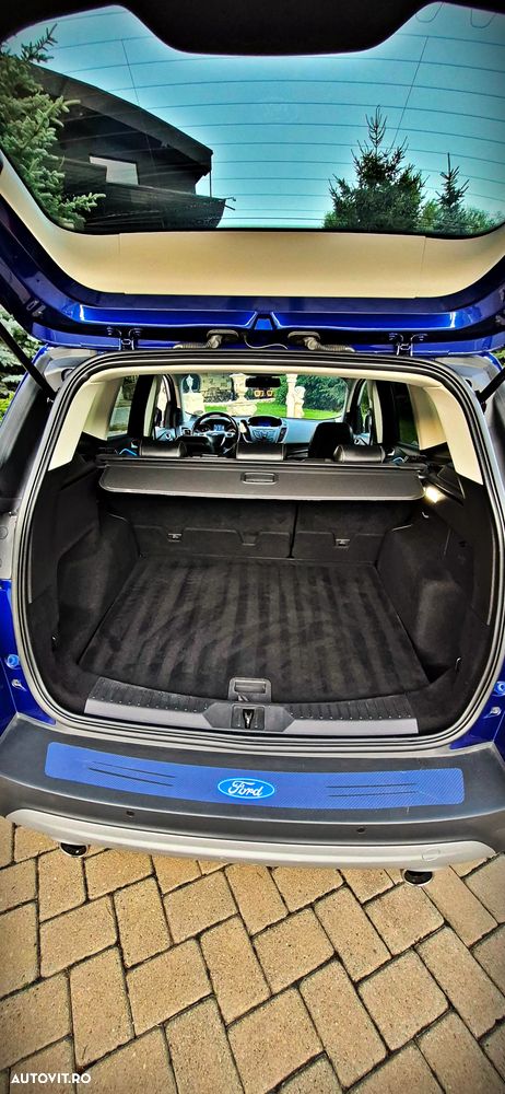 Ford Kuga 2.0 TDCi 4WD Powershift Titanium - 23