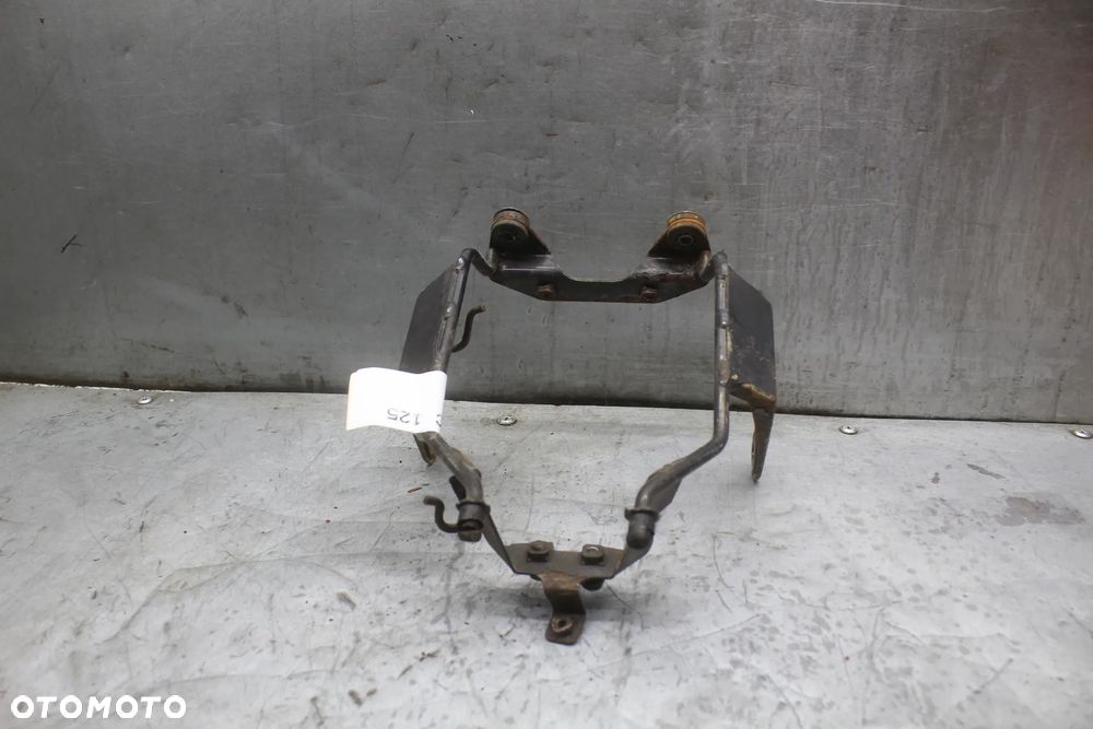 Daelim VT 125 VC uchwyt stelaż mocowanie lampy przód reflektora - 2