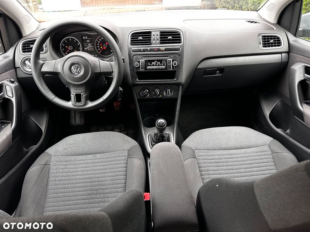 Volkswagen Polo - 30