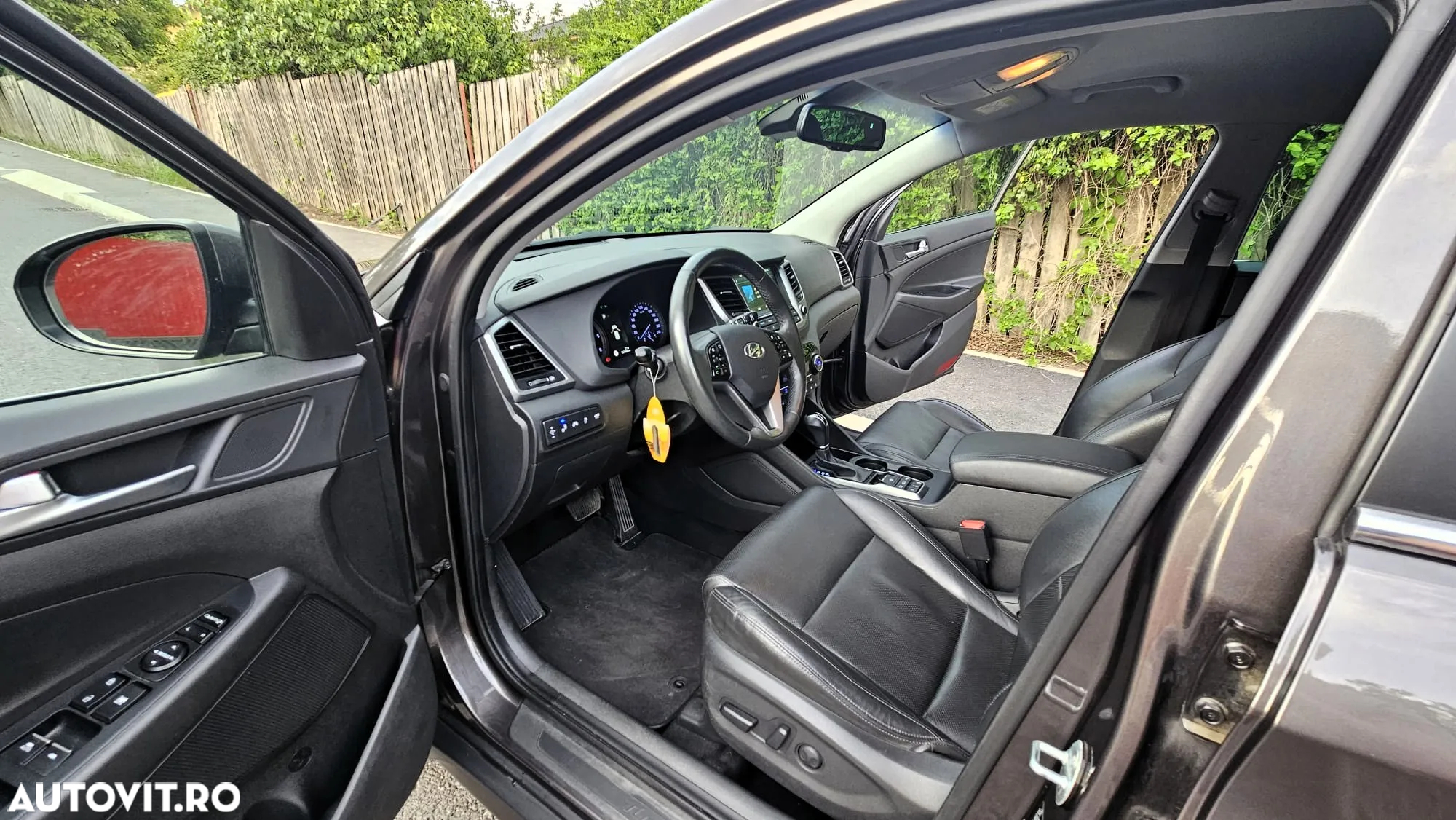 Hyundai Tucson 2.0 CRDI 4WD 6AT Premium+ - 8