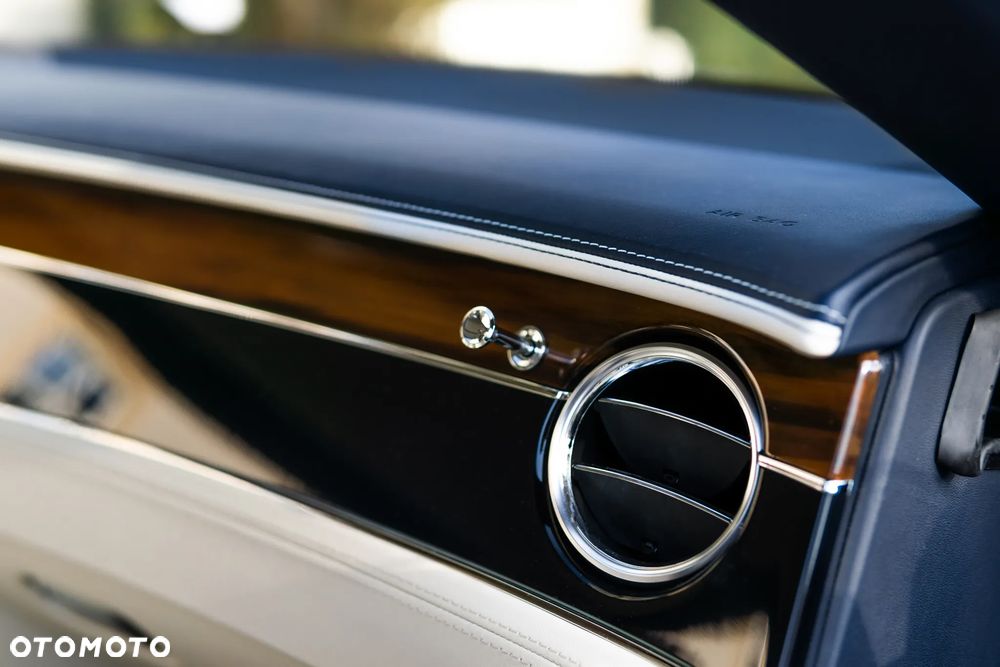 Bentley Continental GT - 14