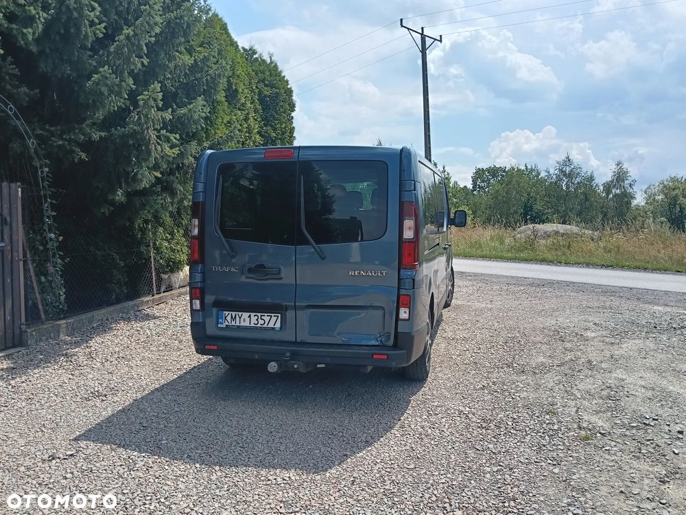 Renault Trafic Grand 1.6 dCi - 20