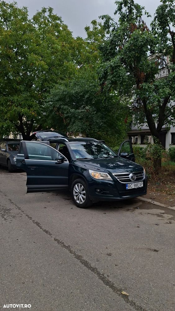 Volkswagen Tiguan - 5