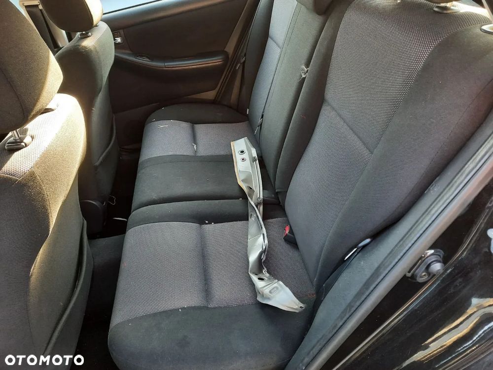 Toyota corolla E12 1,4D4D 90km turbosprezarka turbina - 8