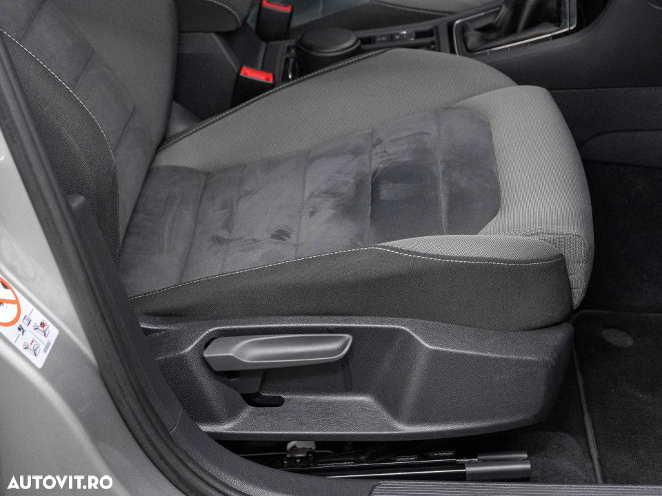 Volkswagen Golf 1.5 TSI Highline - 15
