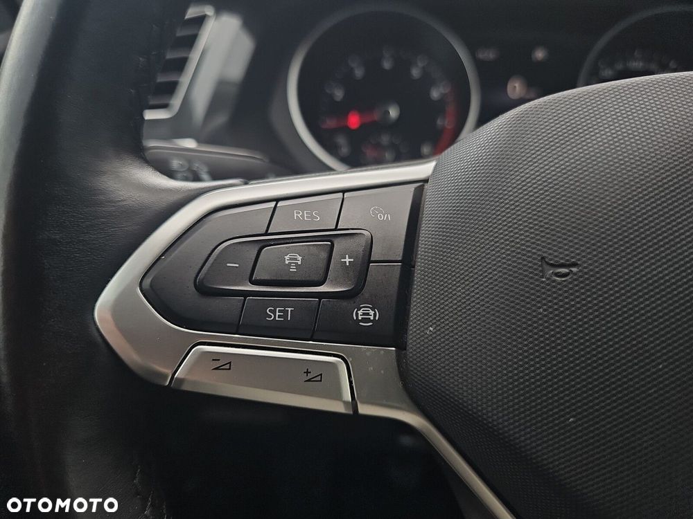 Volkswagen Tiguan 1.5 TSI EVO Life - 23