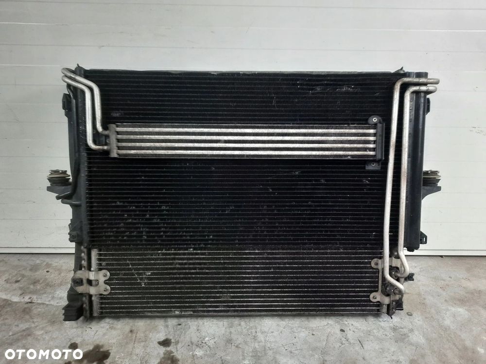 CHŁODNICE KOMPLET WENTYLATOR CAYENNE I 4.5 V8 - 1