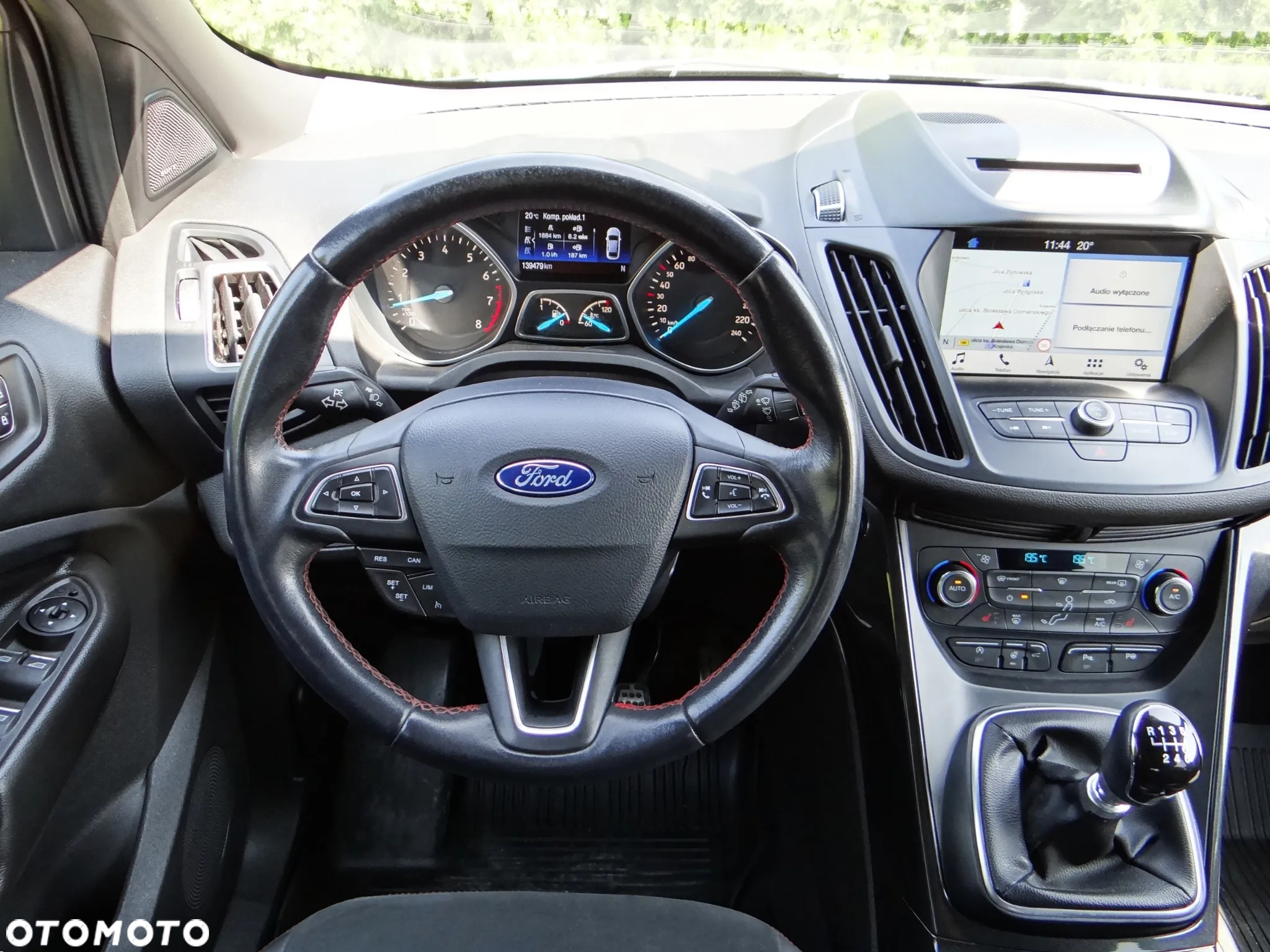 Ford Kuga 1.5 EcoBoost 2x4 ST-Line - 13
