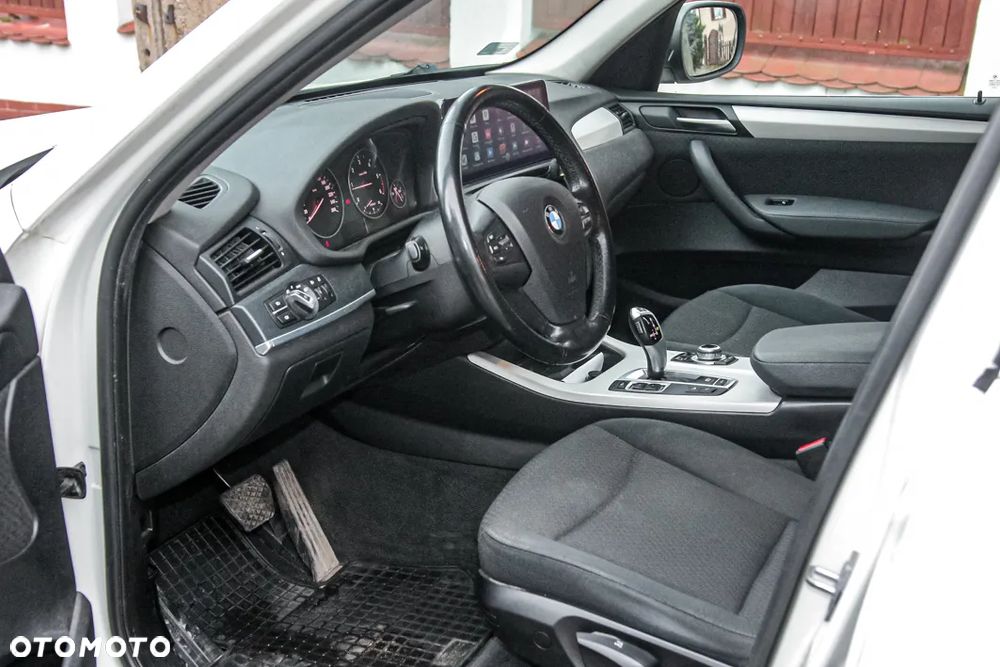 BMW X3 xDrive20d - 8