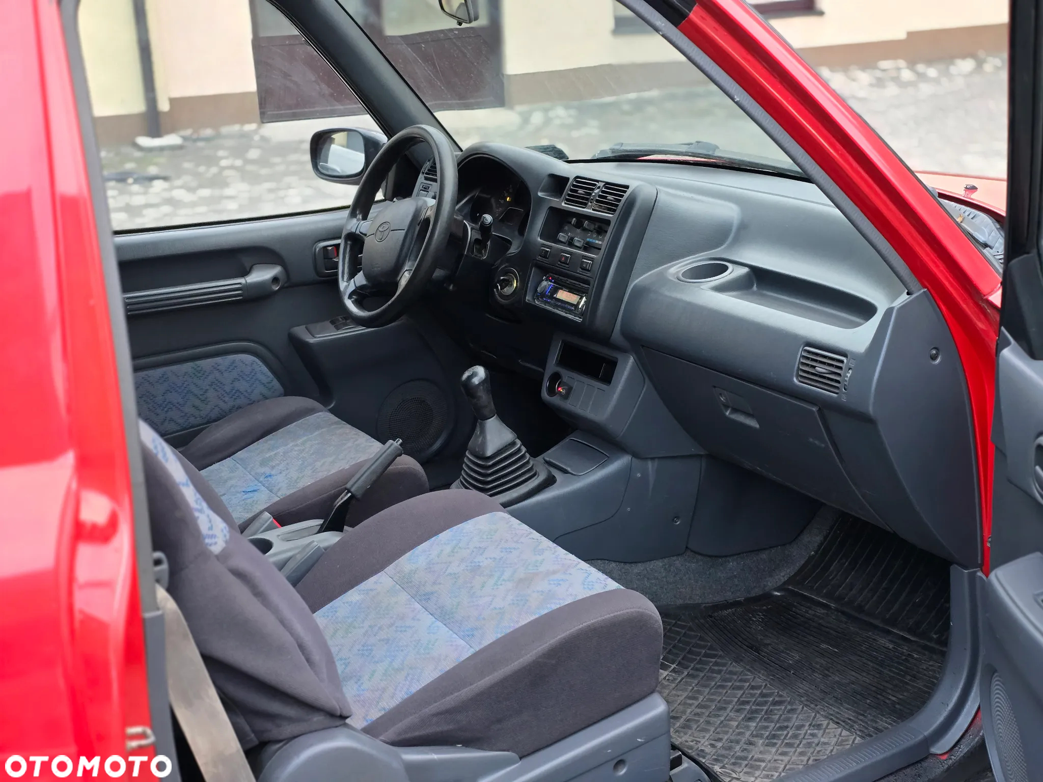 Toyota RAV4 2.0 - 4