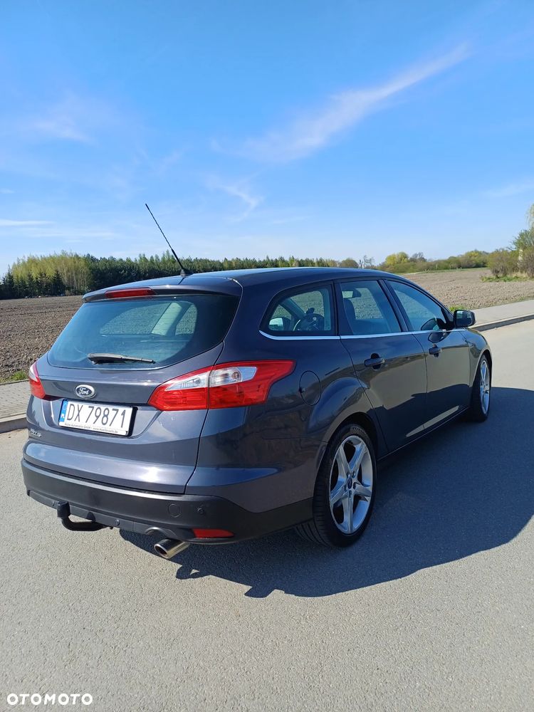 Ford Focus - 8