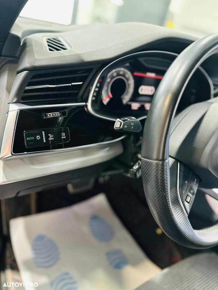 Audi Q7 3.0 55 TFSI quattro Tiptronic S Line - 6
