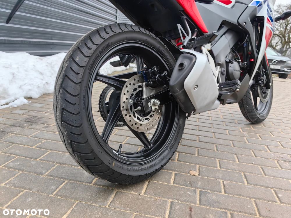 Honda CBR - 16