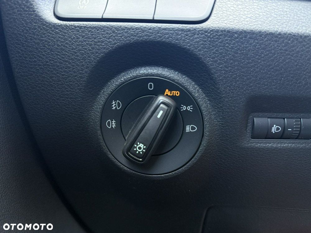 Skoda Fabia 1.0 TSI Ambition - 32