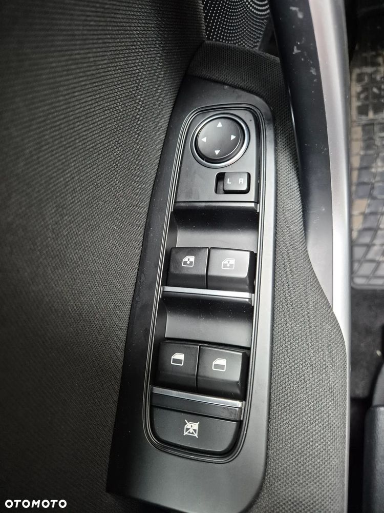 Kia Ceed 1.5 T-GDI M - 16