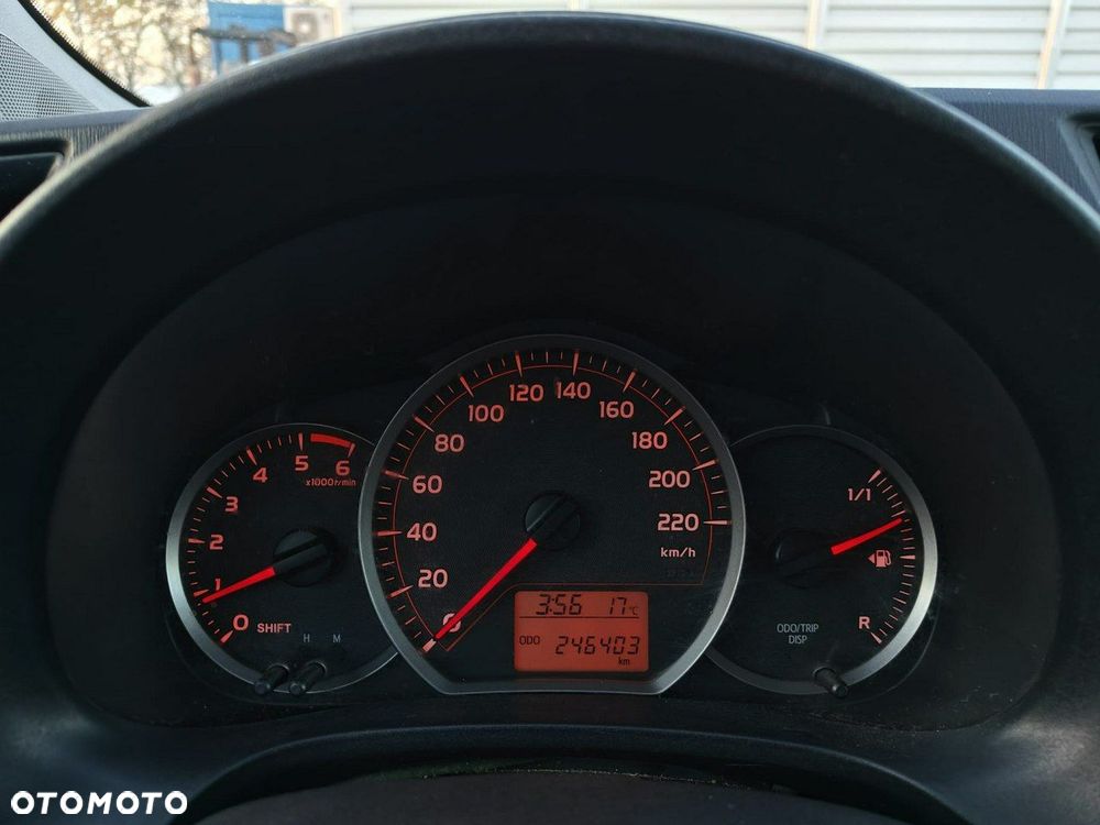Toyota Yaris - 15