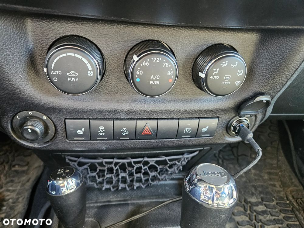 Jeep Wrangler 3.6 Unlim Rubicon - 7