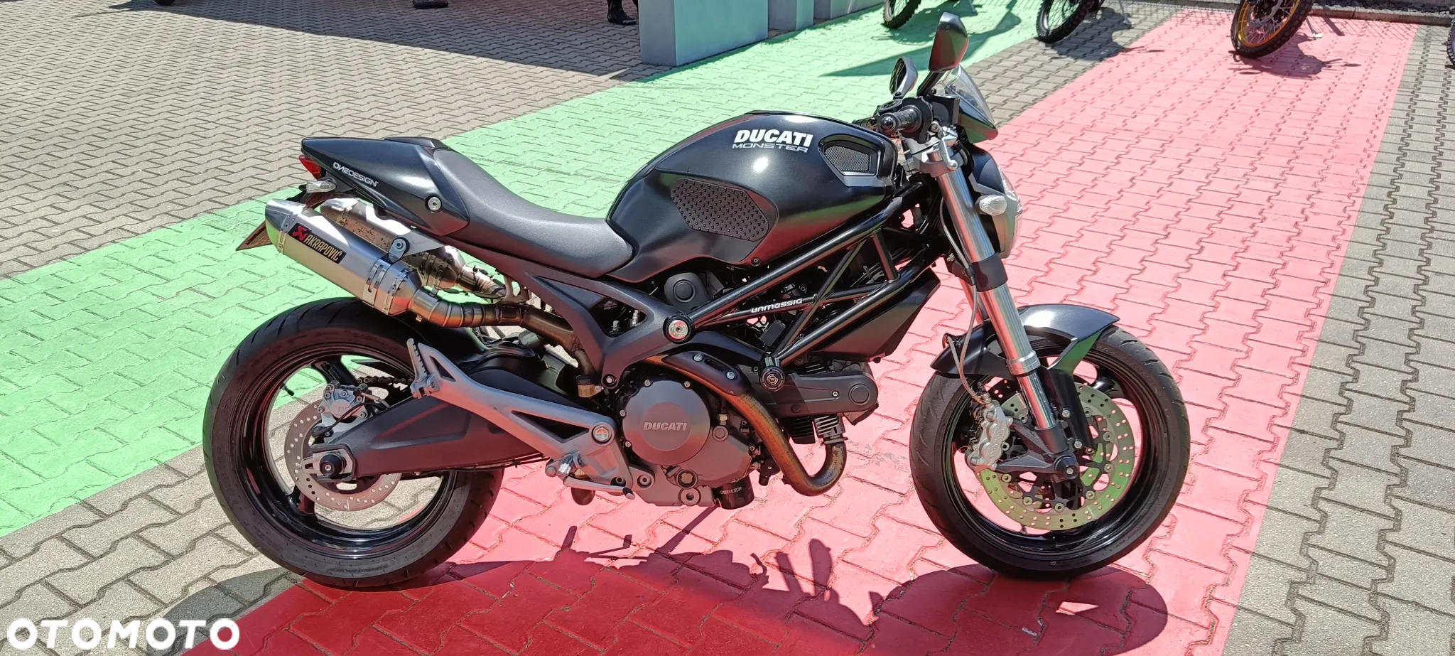 Ducati Monster - 9