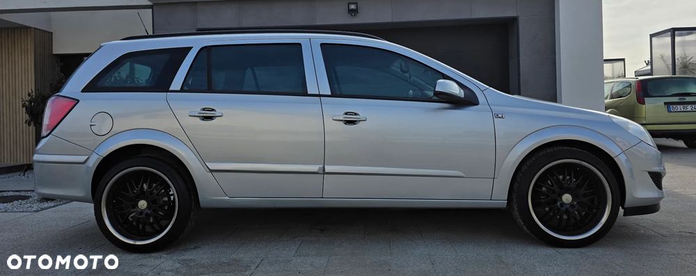 Opel Astra 1.7 CDTI DPF NAVI - 5