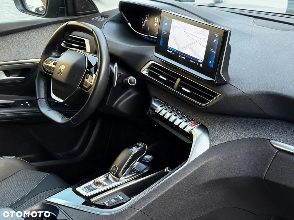 Peugeot 5008 1.5 BlueHDI Allure S&S EAT8 - 35