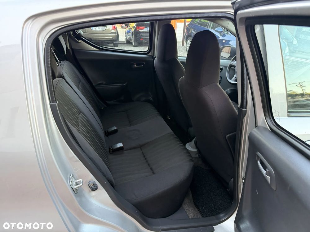 Nissan Pixo 1.0 more - 20