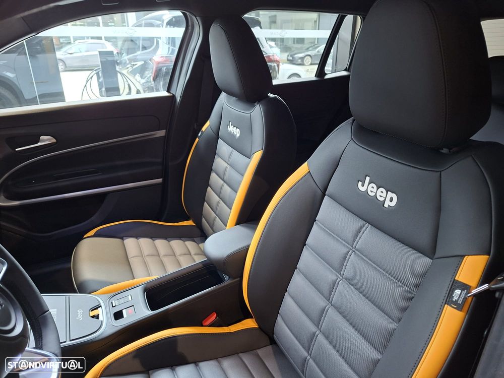 Jeep Avenger 1.2 4xe Hybrid eAWD The North Face - 21