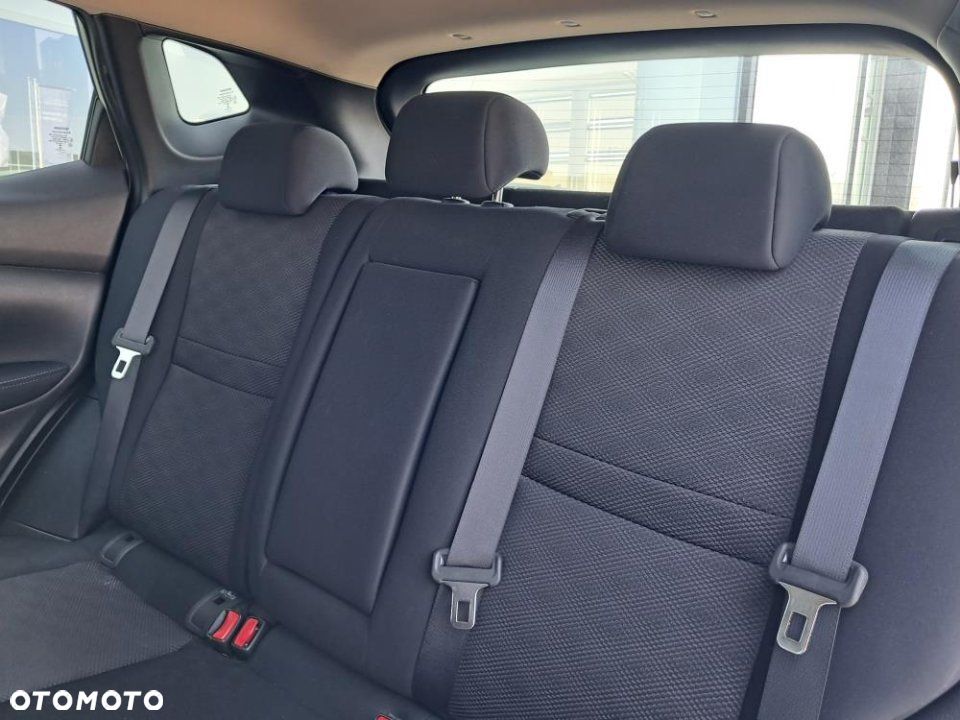 Nissan Qashqai - 16