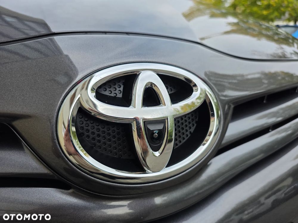 Toyota Auris - 13