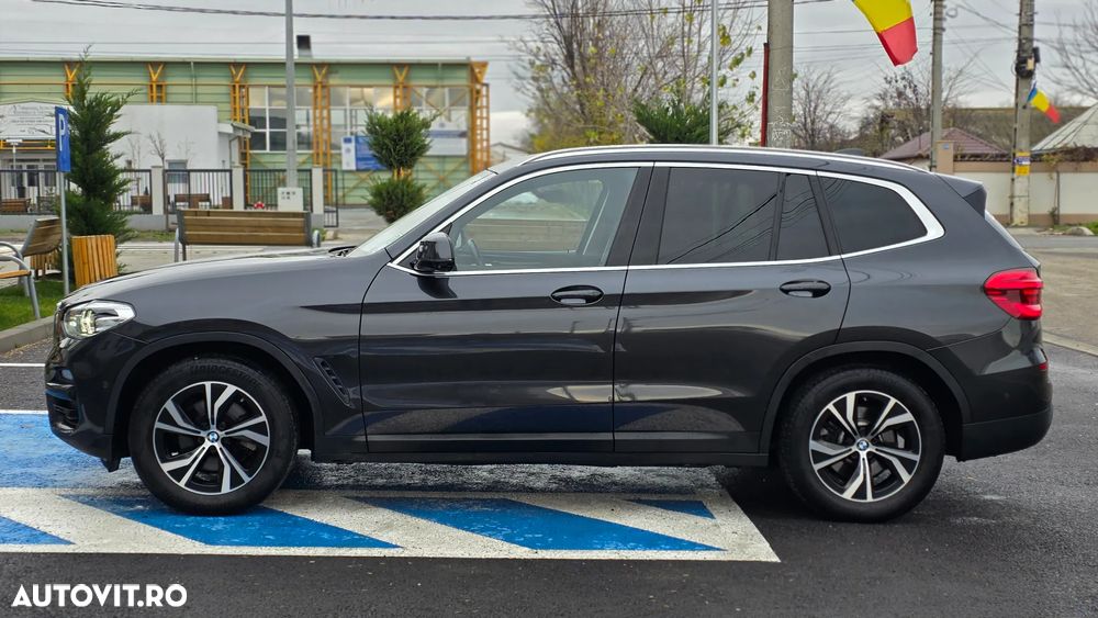 BMW X3 xDrive20d Aut. Advantage - 4