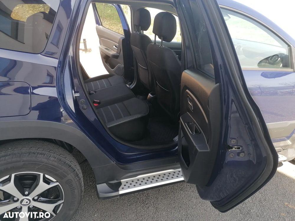 Dacia Duster dCi 110 FAP 4x4 Prestige - 38