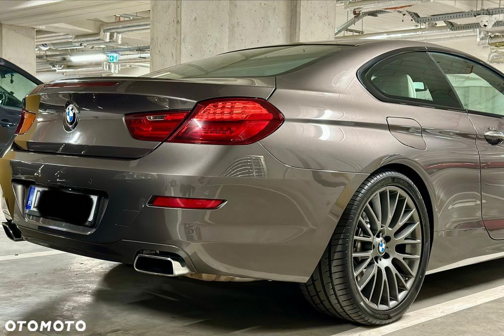 BMW Seria 6 650i - 15