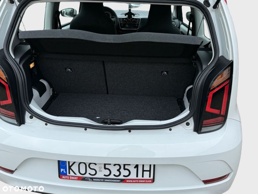 Volkswagen up! Standard - 15