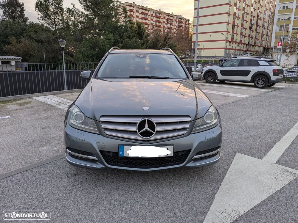 Mercedes-Benz C 220 Station CDI DPF Auto BlueEFFICIENCY Avantgarde - 2
